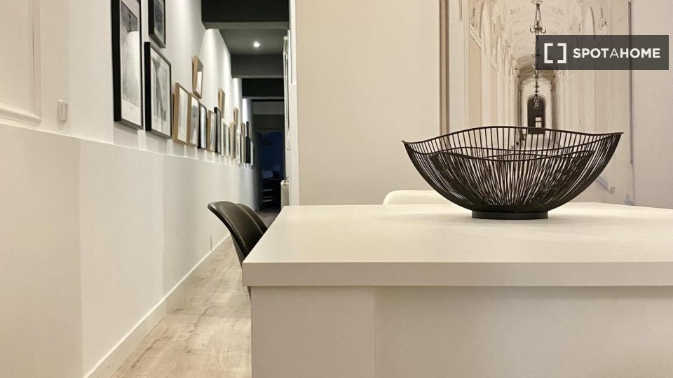 Apartment Madrid, 3 beds — photo 17