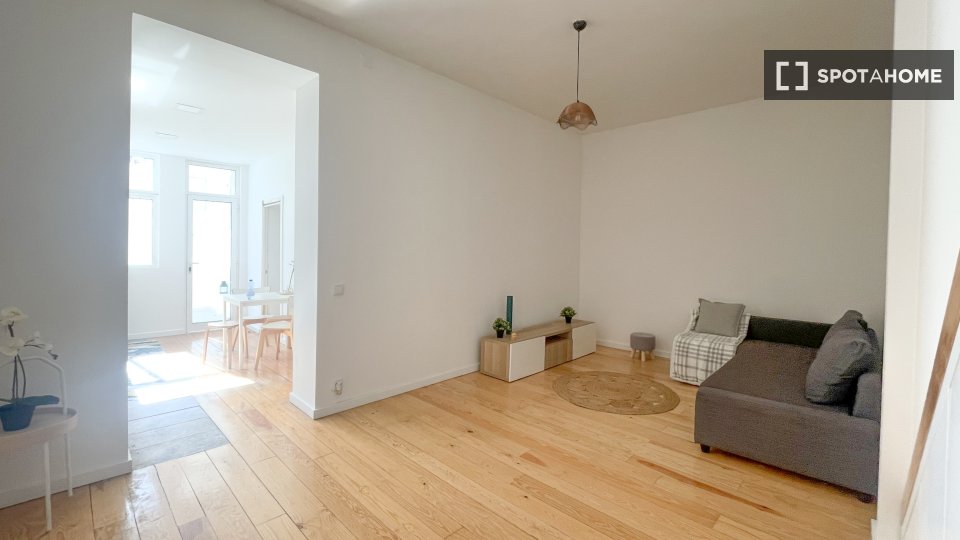 Apartment Porto, 2 beds, 74m² — photo 5