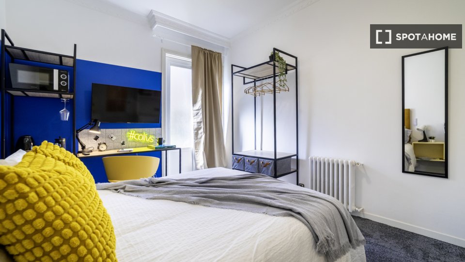 Double room Madrid, 8 beds — photo 54
