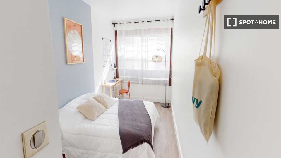 Double room Paris, 5 beds, 90m² — photo 15