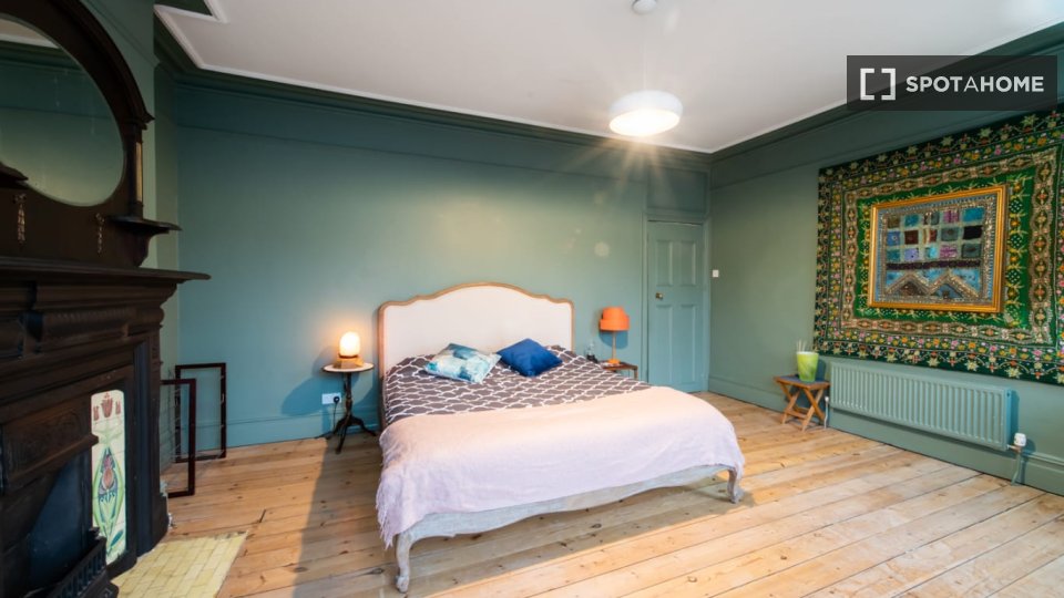 Double room London, 5 beds — photo 10