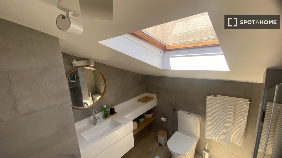 Apartment mono Lisbon, 45m² — photo 5