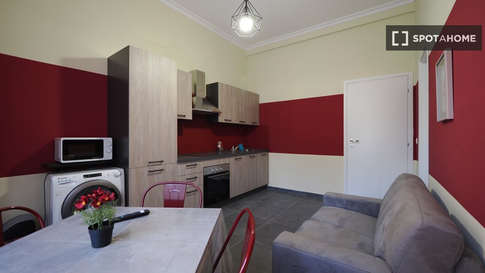 Double room Turin, 2 beds — photo 12