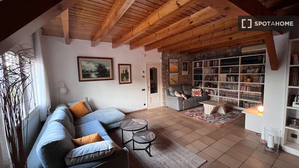 Apartment Barcelona, 5 beds, 218m² — photo 4