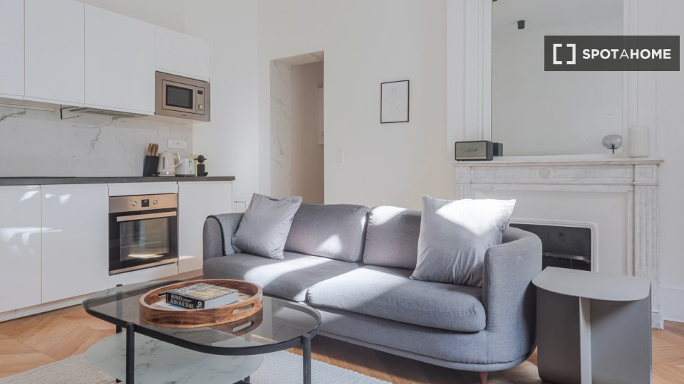 Apartment Paris, 1 bed, 57m² — photo 1