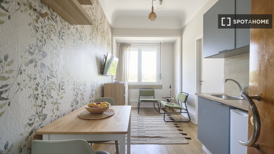 Apartment mono Lisbon — photo 9