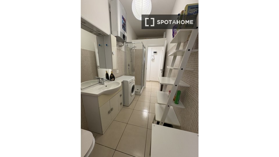 Apartment Milan, 1 bed, 43m² — photo 19