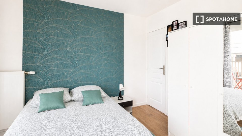 Chambre double Paris, 4 chambres — photo 34