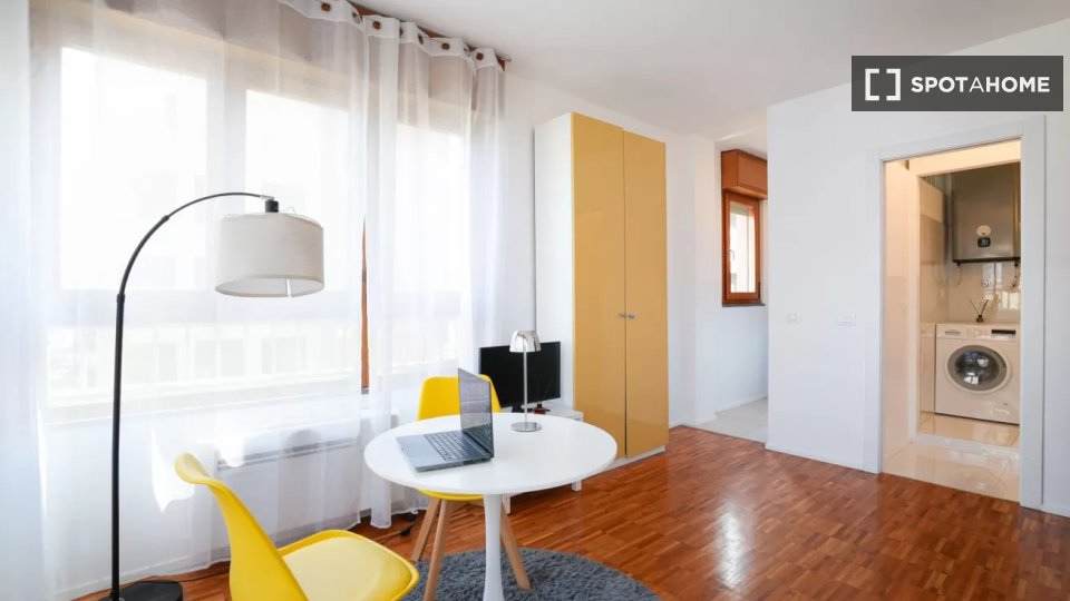 Apartment Milan, 1 bed — photo 7