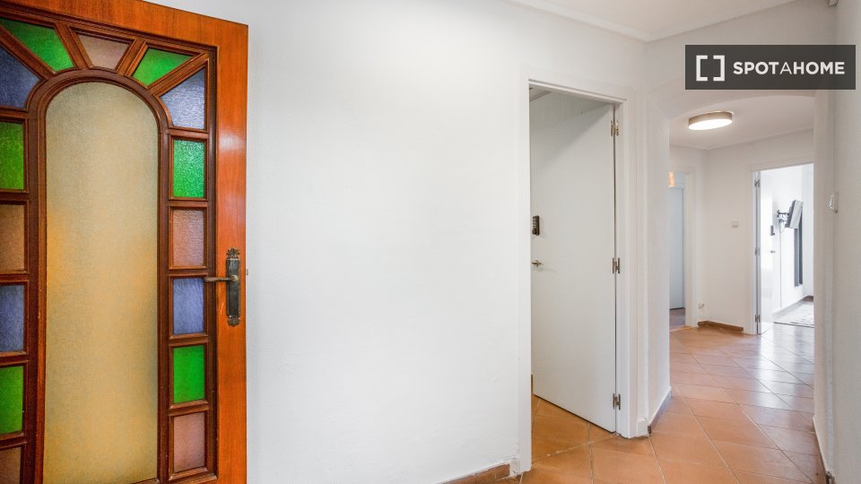 Double room Alicante, 8 beds, 200m² — photo 17