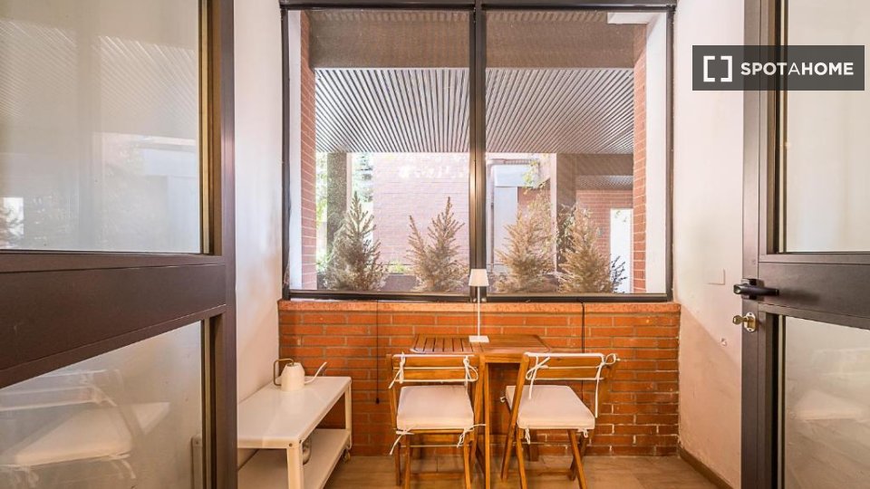 Apartment Milan, 1 bed — photo 11