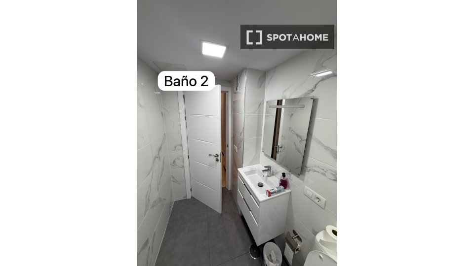 Double room Santa_Cruz_De_Tenerife, 4 beds, 130m² — photo 7