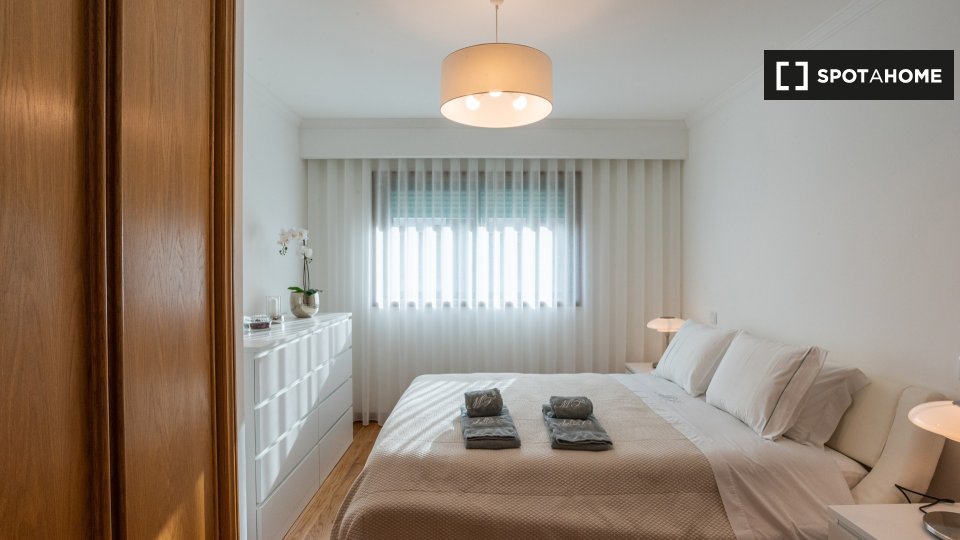 Apartment Porto, 2 beds, 90m² — photo 11