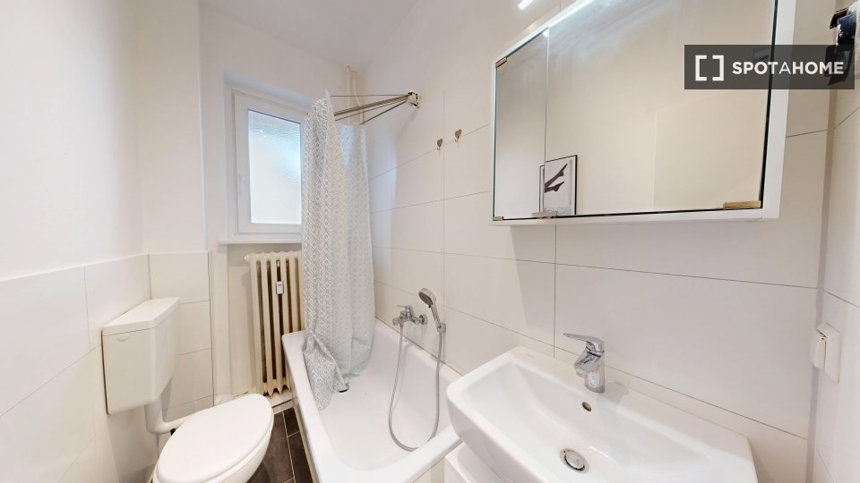 Apartment Berlin, 1 bed, 55m² — photo 3