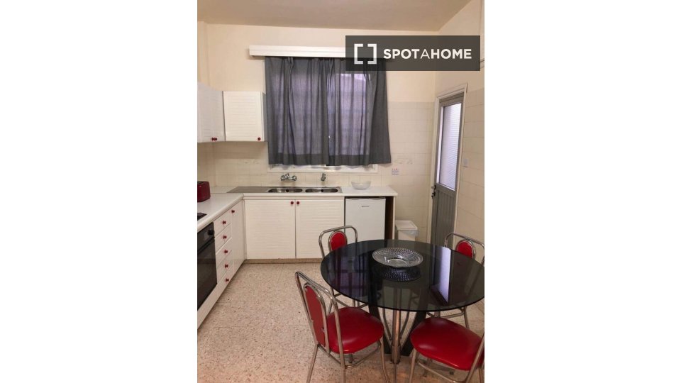 Apartment Nicosia, 2 beds, 88m² — photo 3