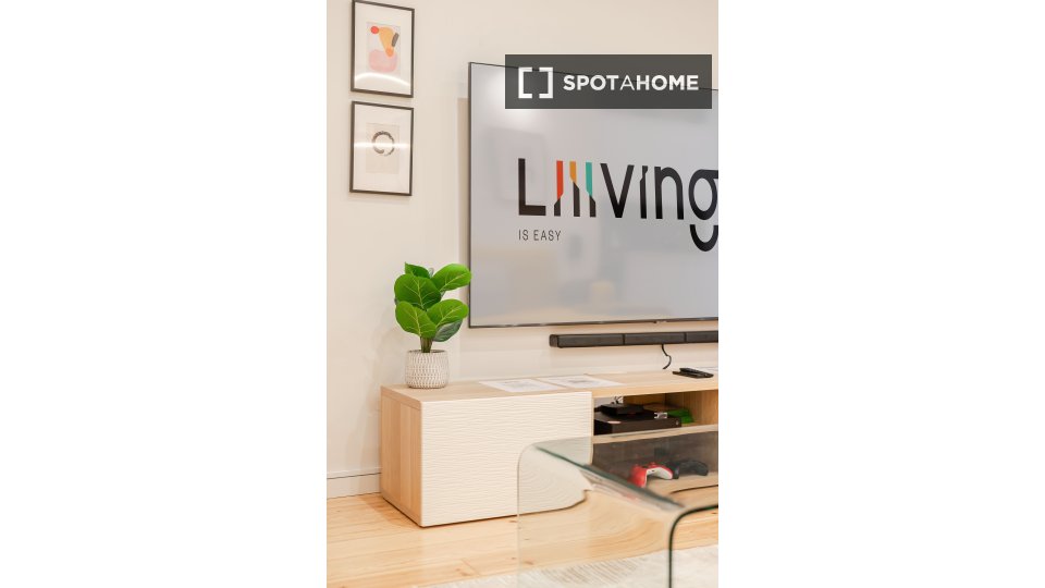 Apartment Porto, 1 bed, 60m² — photo 28