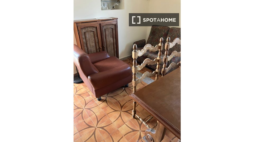 Double room Turin, 4 beds — photo 13