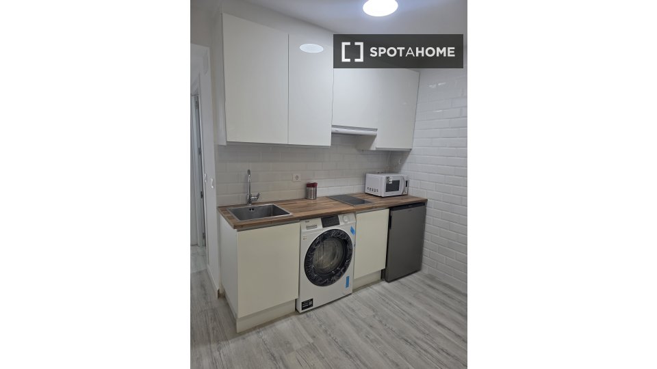 Apartment mono Madrid, 35m² — photo 6