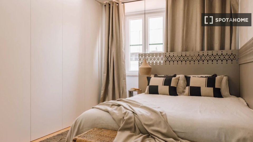 Apartment Lisbon, 2 beds — photo 13