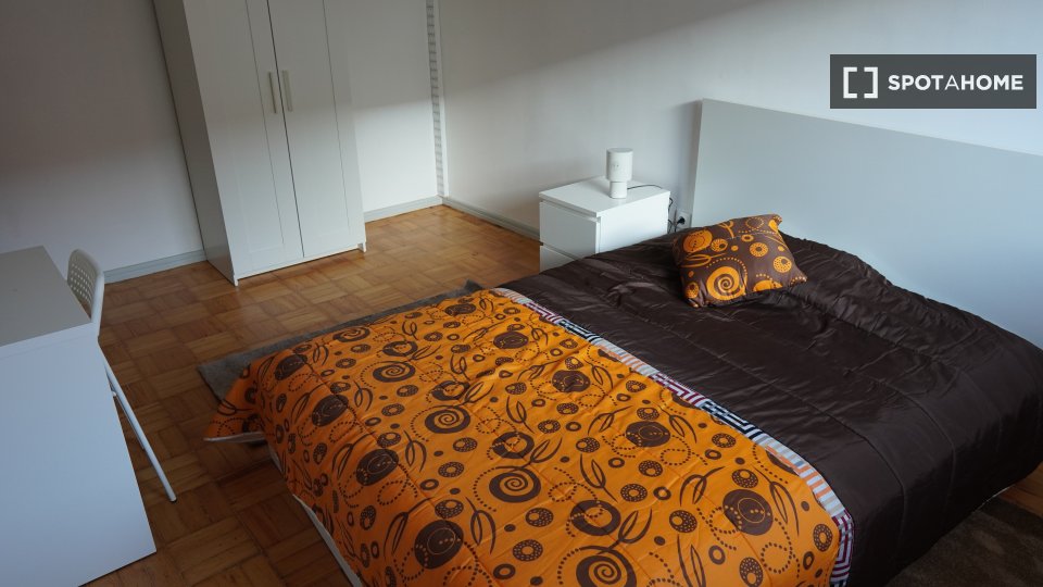 Double room Porto, 2 beds — photo 16