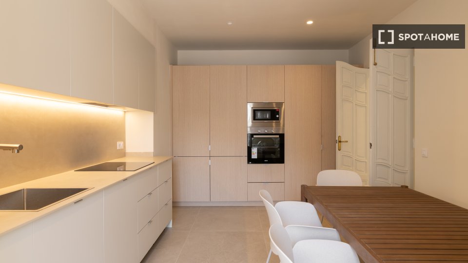 Chambre double Valence, 6 chambres, 100m² — photo 16