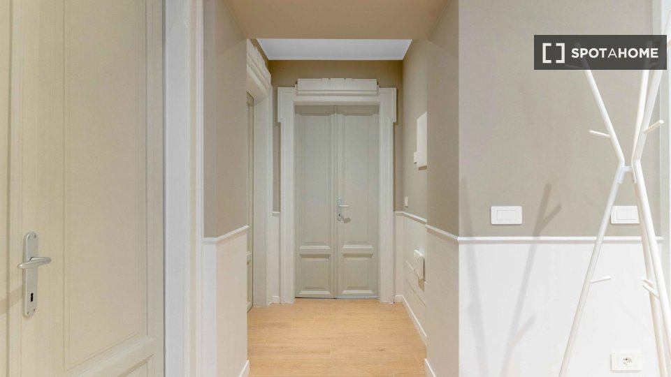 Apartment Milan, 2 beds, 80m² — photo 14