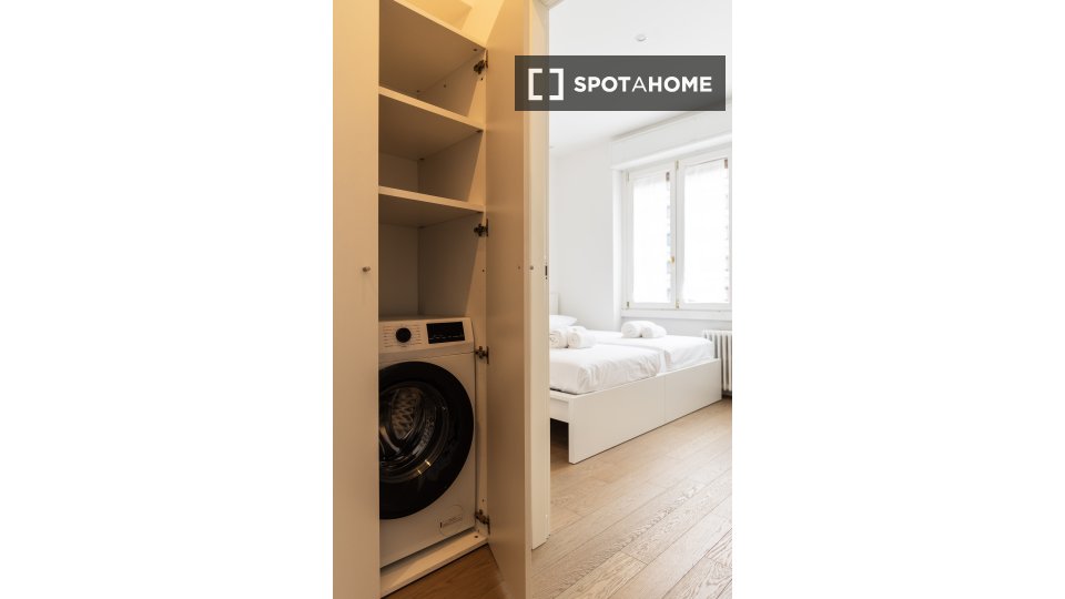Apartment Milan, 1 bed, 59m² — photo 17