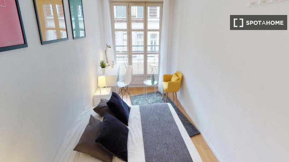 Double room Lille, 4 beds, 70m² — photo 2
