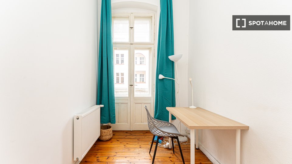 Double room Berlin, 3 beds — photo 48