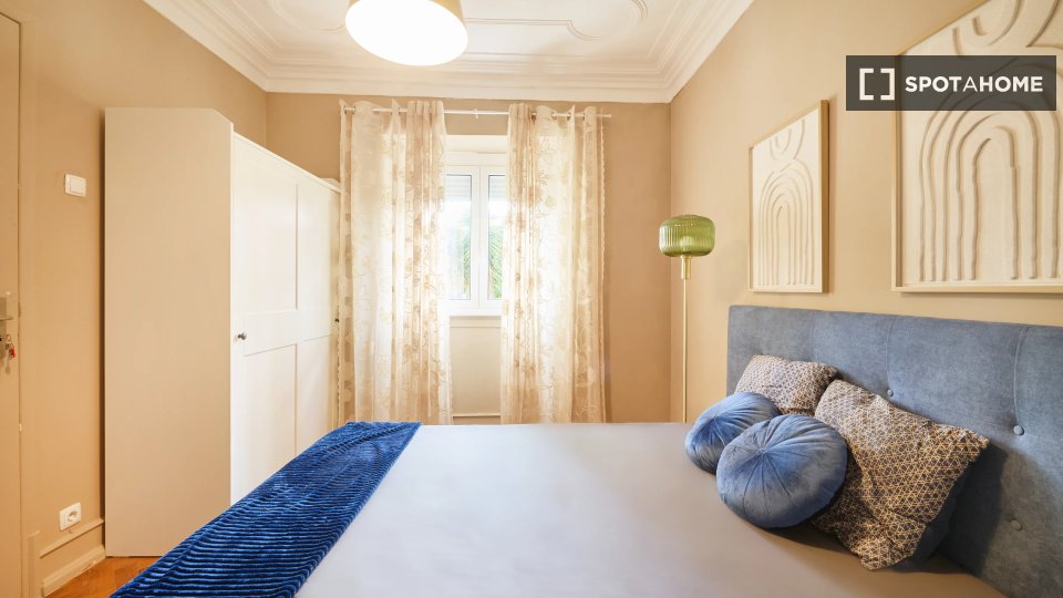 Double room Lisbon, 4 beds — photo 1