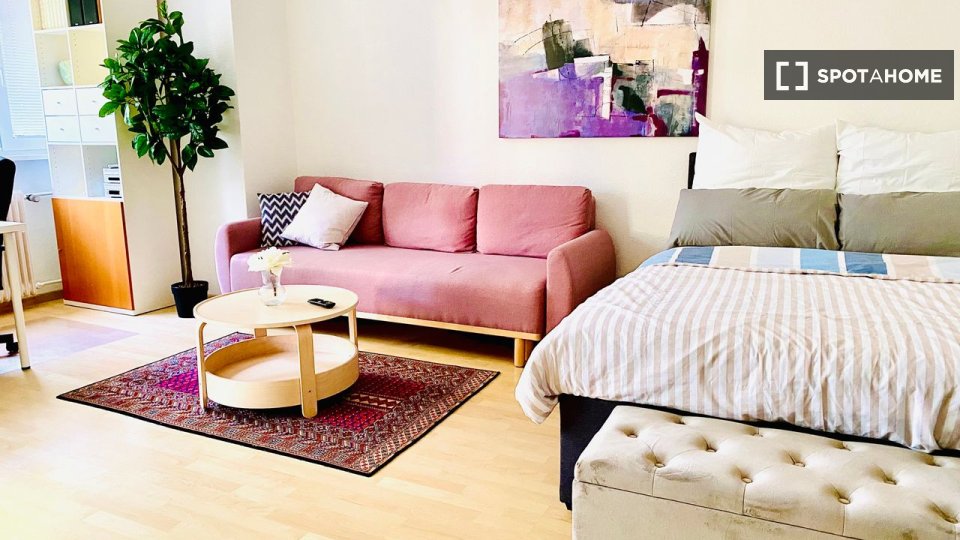 Apartment Berlin, 1 bed, 49m² — photo 3