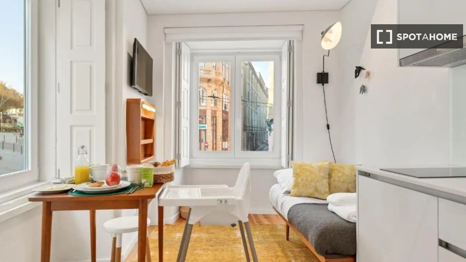 Apartment Porto, 1 bed — photo 2