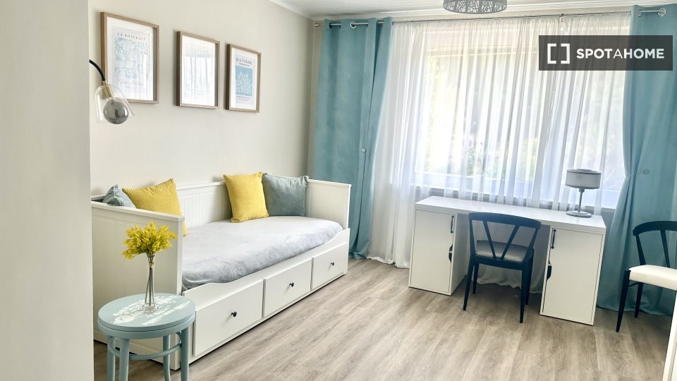 Double room Ljubljana, 3 beds, 90m² — photo 17