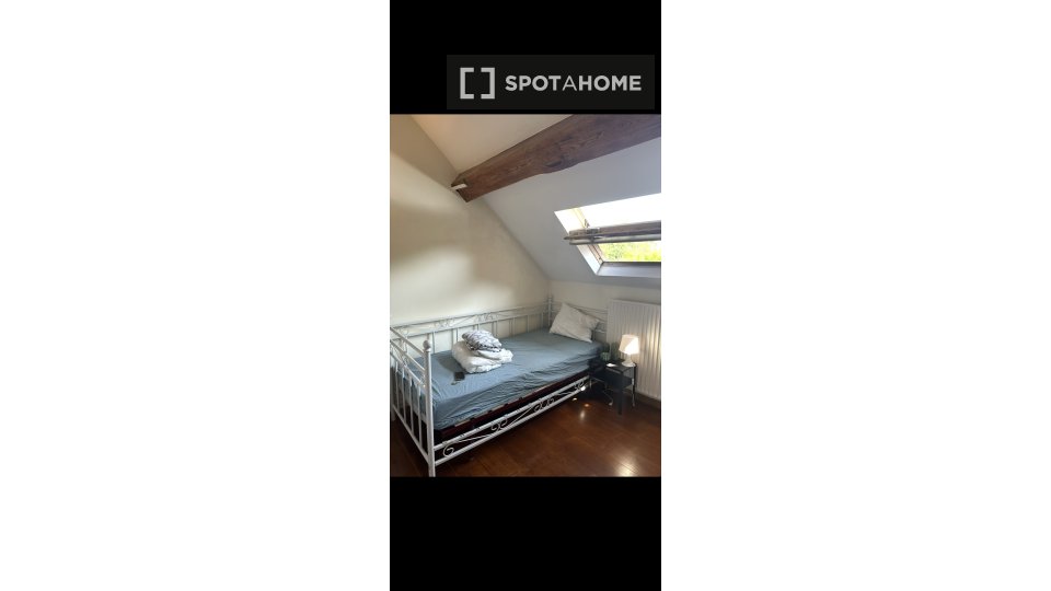 Double room Brussels, 4 beds — photo 22