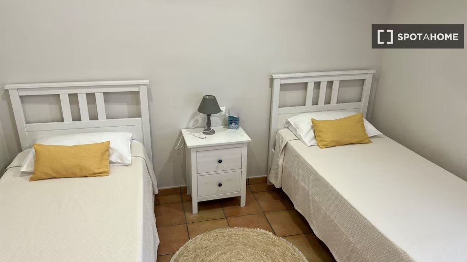 Apartment Valencia, 3 beds, 130m² — photo 7