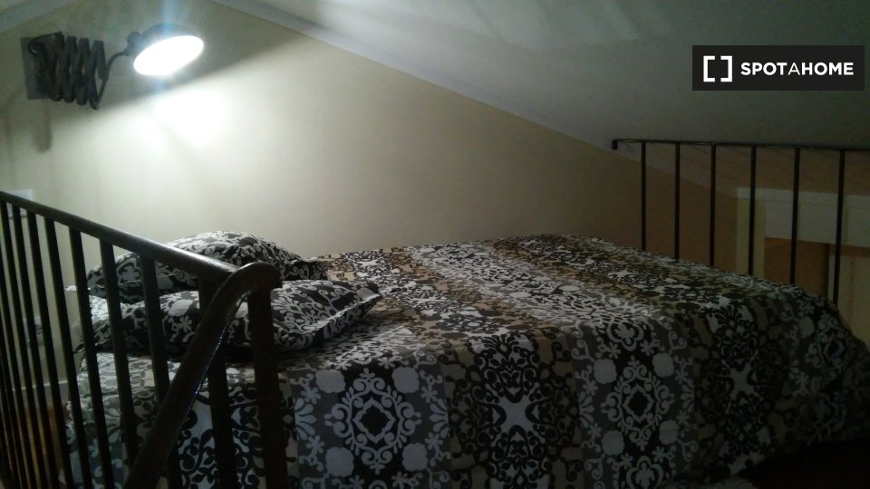 Apartment Lisbon, 2 beds, 60m² — photo 12