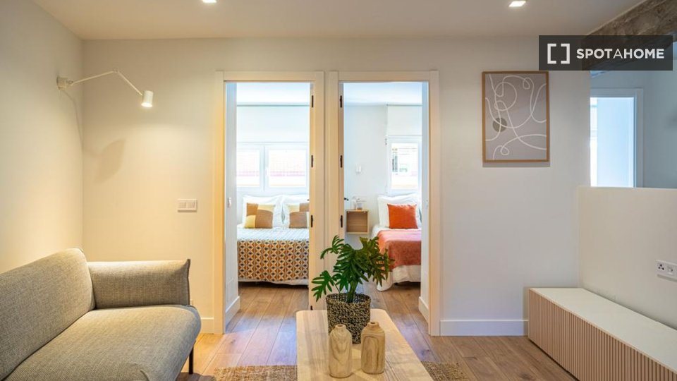 Double room Madrid, 4 beds — photo 21