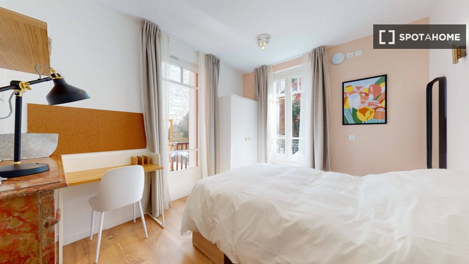 Double room Paris, 12 beds — photo 10