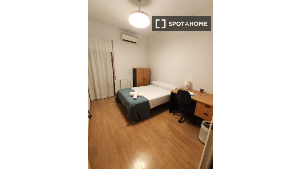 Double room Murcia, 5 beds, 132m² — photo 3