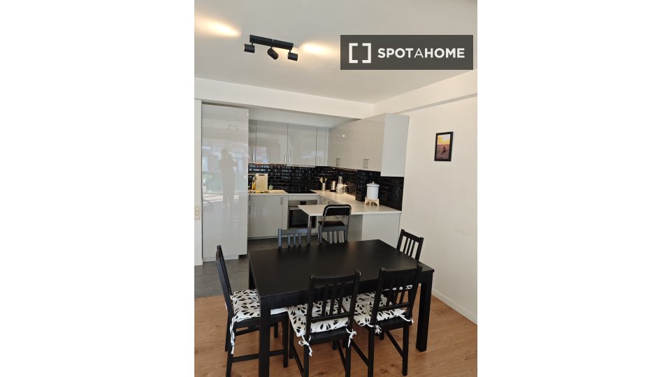 Apartment Brussels, 1 bed, 75m² — photo 7