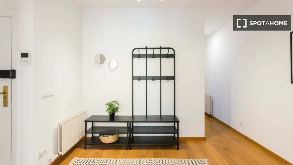 Double room Barcelona, 5 beds — photo 11
