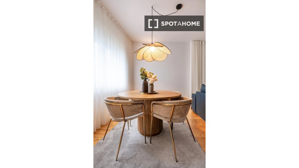 Apartment Porto, 1 bed, 56m² — photo 14