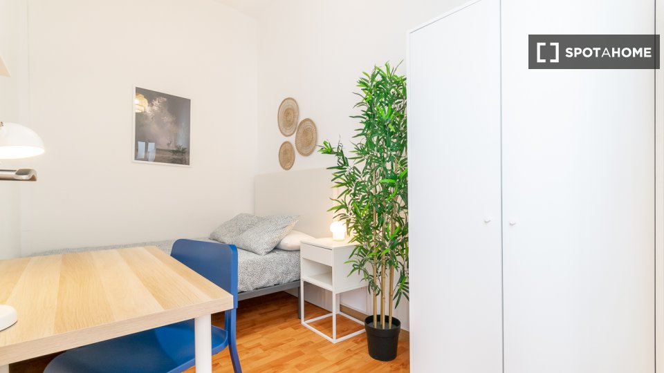 Double room Barcelona, 6 beds — photo 54