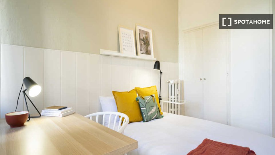 Double room Madrid, 6 beds — photo 71