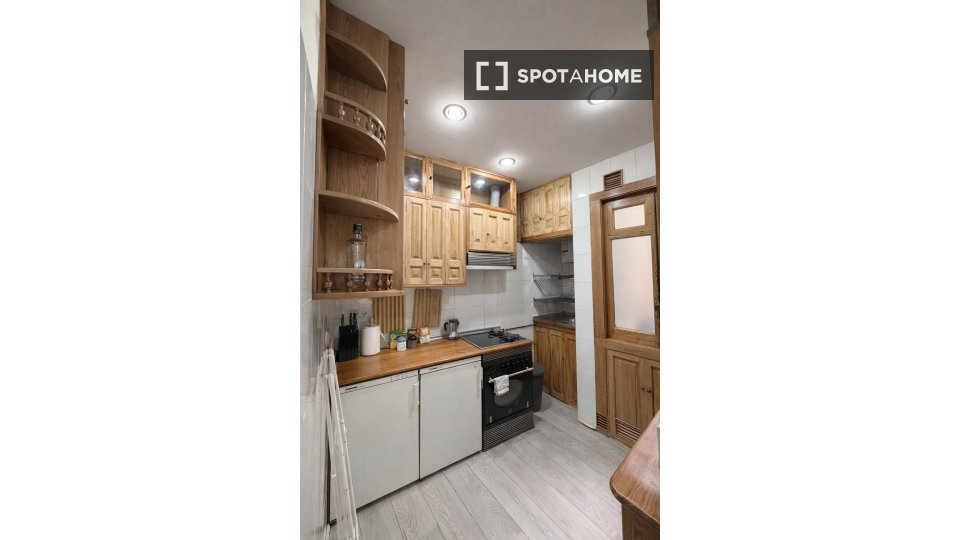Apartment Madrid, 2 beds, 72m² — photo 4