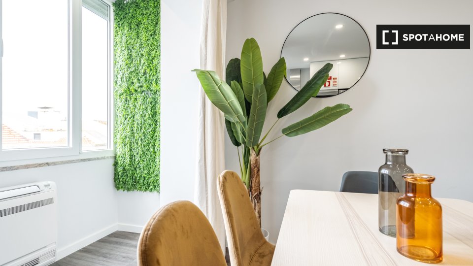 Apartment Lisbon, 2 beds — photo 9