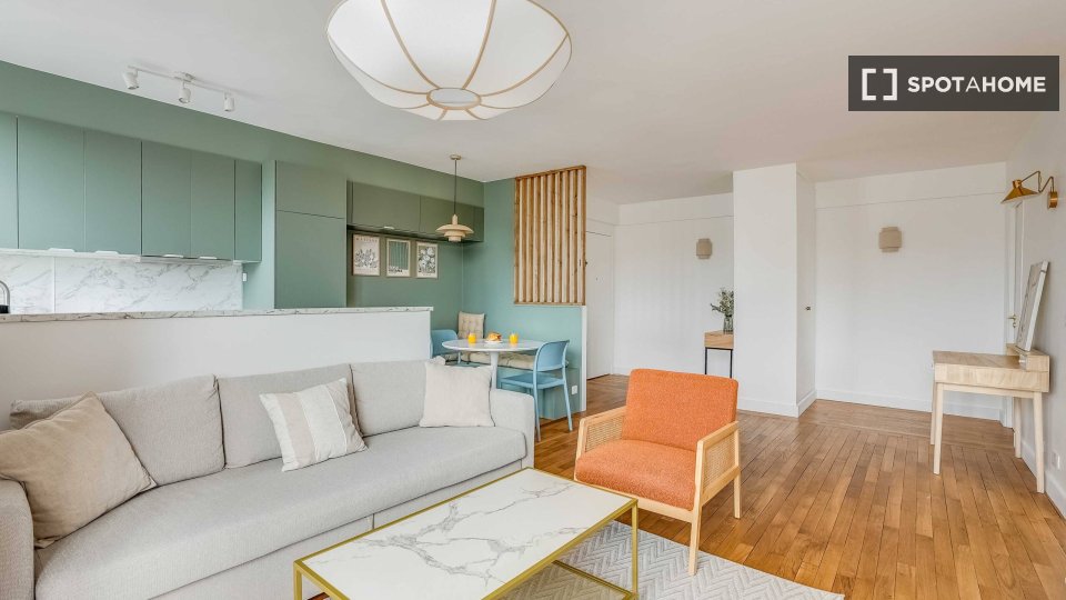 Appartamento con una camera da letto in affitto a Violet-Commerce, Parigi. - en París