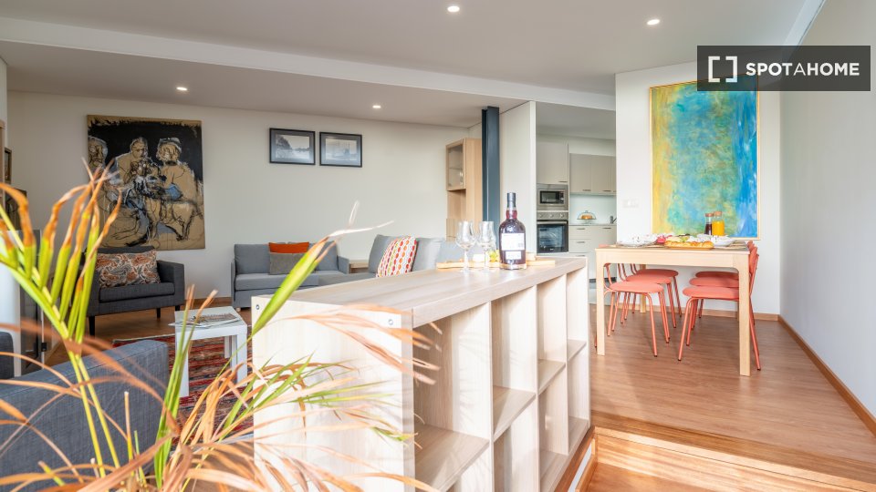 Apartment Porto, 2 beds, 55m² — photo 9