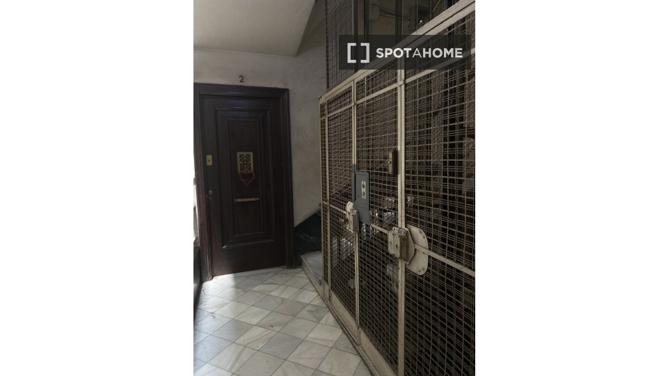 Apartment Barcelona, 2 beds, 80m² — photo 5