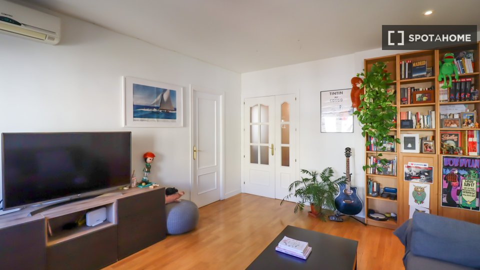 Apartment Madrid, 2 beds, 76m² — photo 18